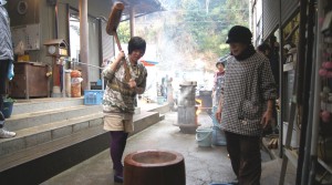 餅つき3