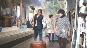 餅つき3