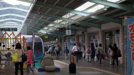 駅帰省6