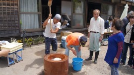 餅つき