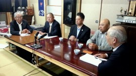 南町議